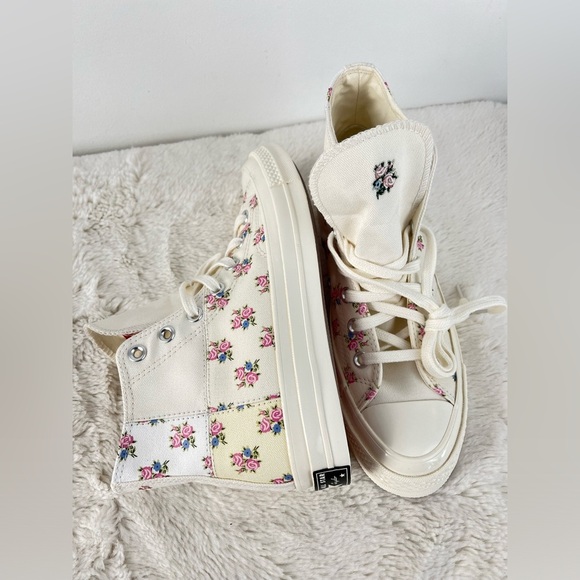 CONVERSE All Star Gran-Z Floral High-tops. NEW IN BOX - Picture 9 of 16